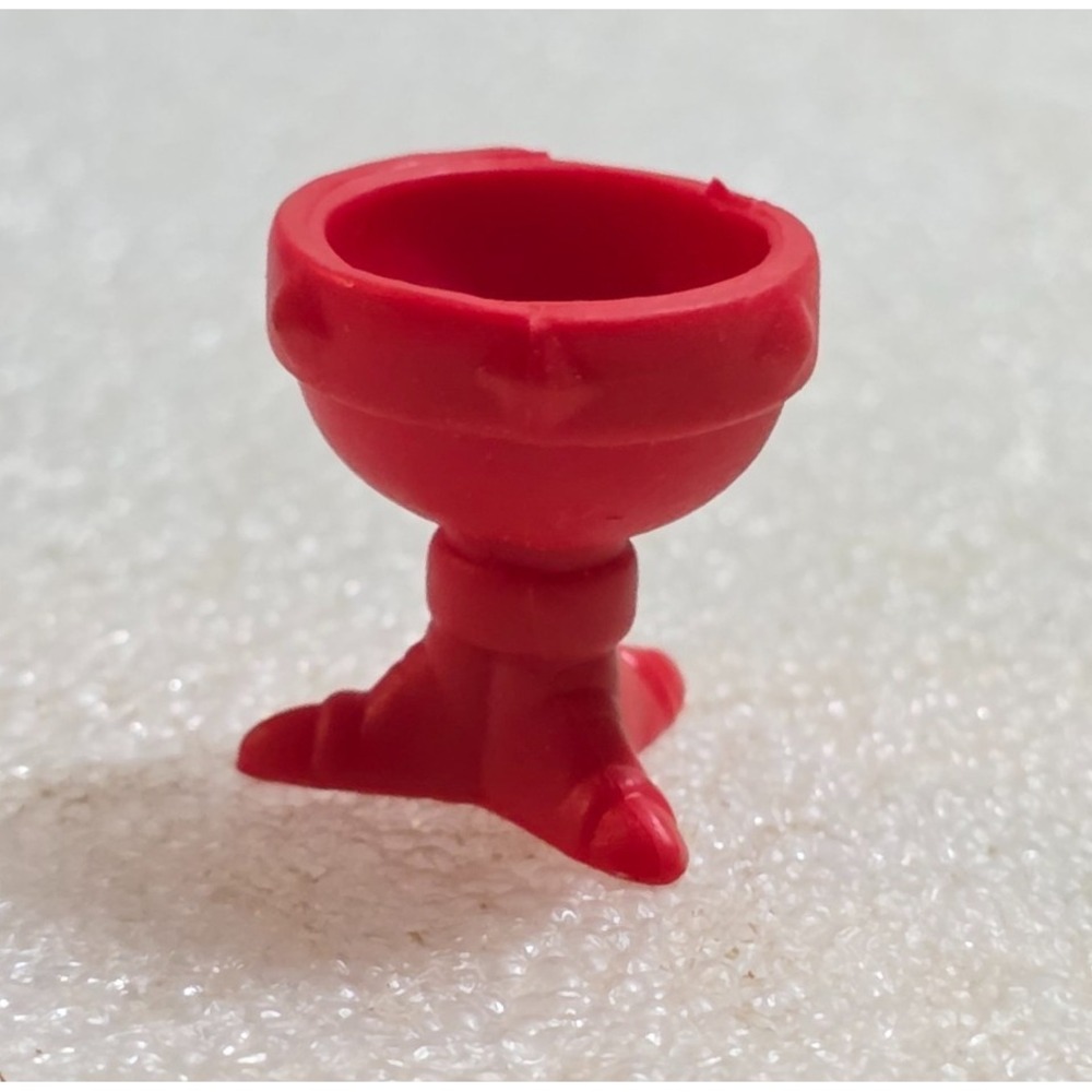 Dragon Snacks RED CUP Goliath Board Game Replacement Piece Plastic .5"